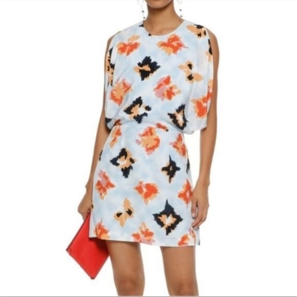 Opening Ceremony Bursting Diamond Silk Open Back Dress - Picture 8 of 15